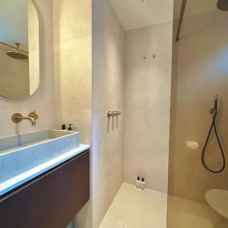 Rembrandt & Vermeer Bed & Breakfast